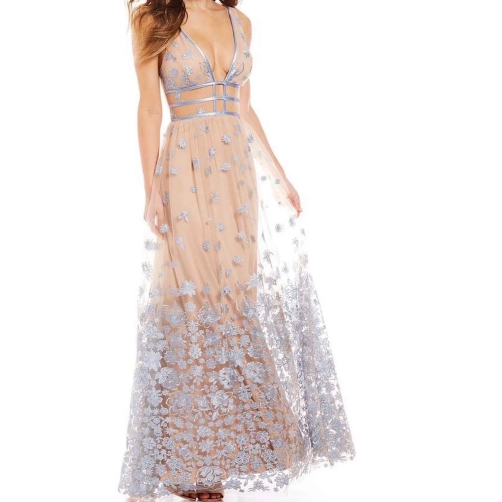 Gianni Bini prom dress